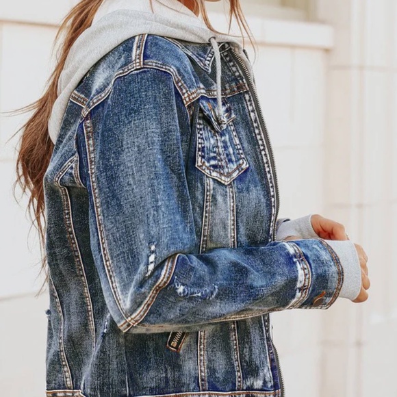 Sweatshirt Hooded Denim Jean Jacket - Medium Wash, Size Large, Great Condition - Picture 4 of 4